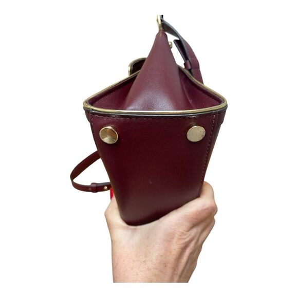 Michael Kors Multicolor Chevron Crossbody Bag - Picture 8 of 15